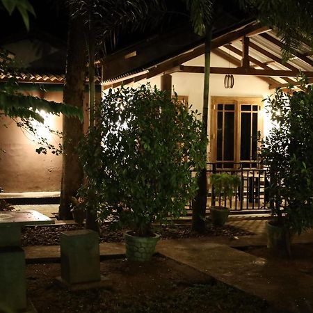 Max Safari Villa ウダワラウェ エクステリア 写真