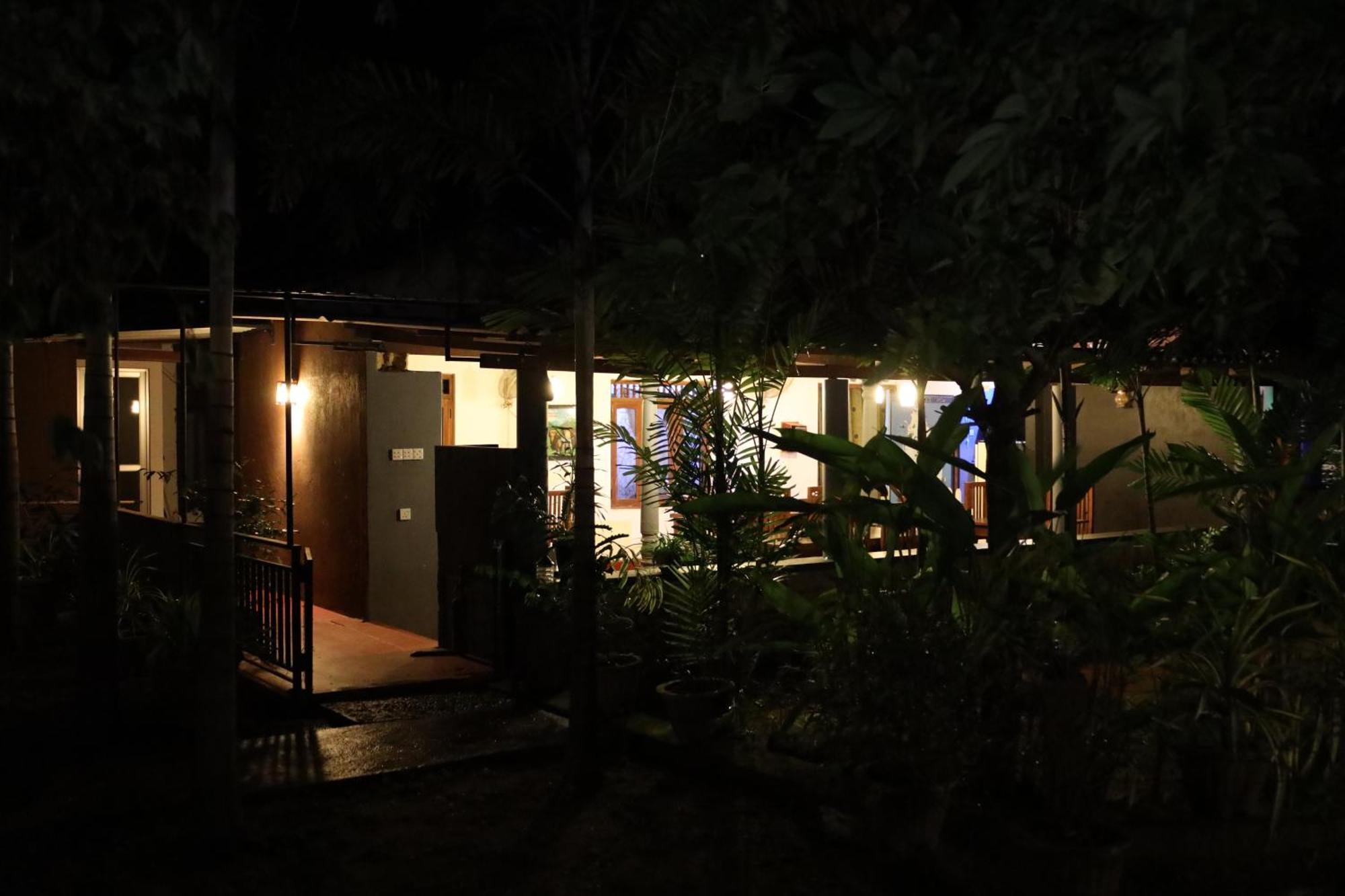 Max Safari Villa ウダワラウェ エクステリア 写真