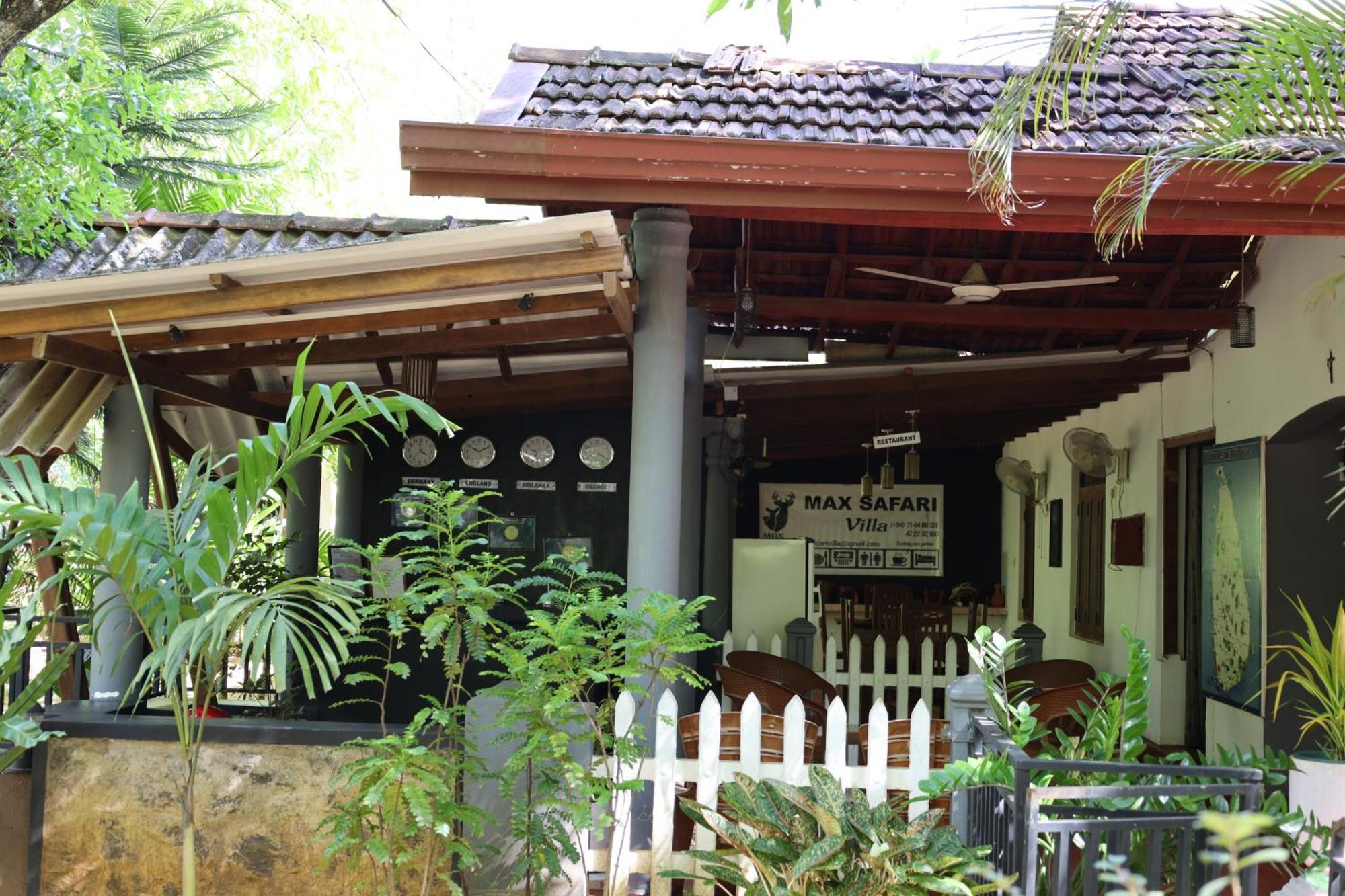 Max Safari Villa ウダワラウェ エクステリア 写真