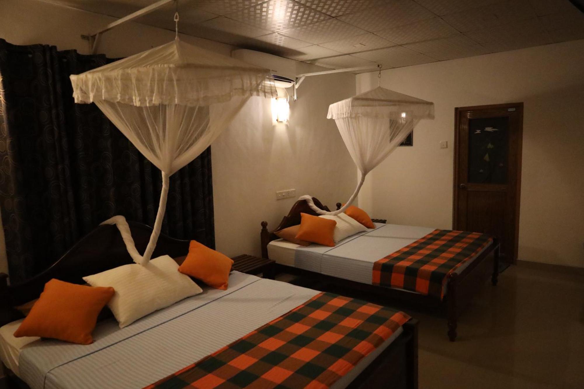 Max Safari Villa ウダワラウェ エクステリア 写真